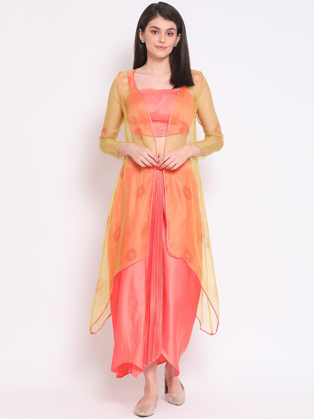 THREE PIECE SET IN GLAZED COTTON SATIN & ORGANZA SILK, CROP TOP, PLEATED SKIRT WITH SHRUG