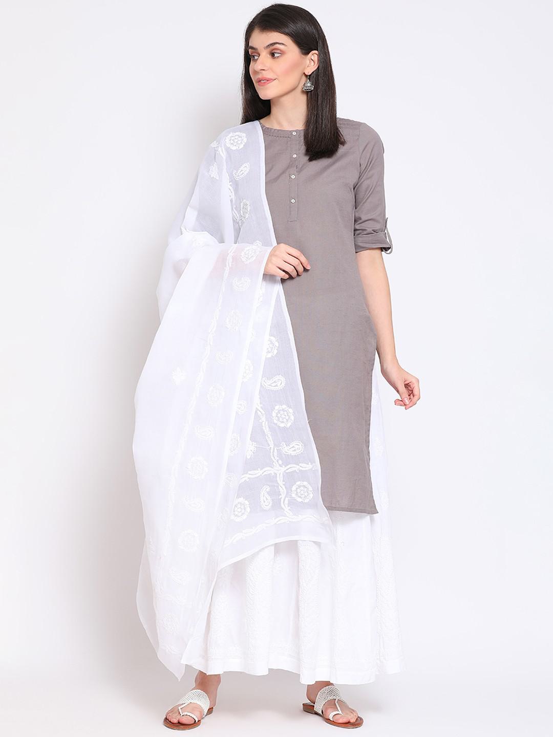 WHITE COTTON MULMUL DUPATTA WITH CHIKANKARI EMBROIDERY